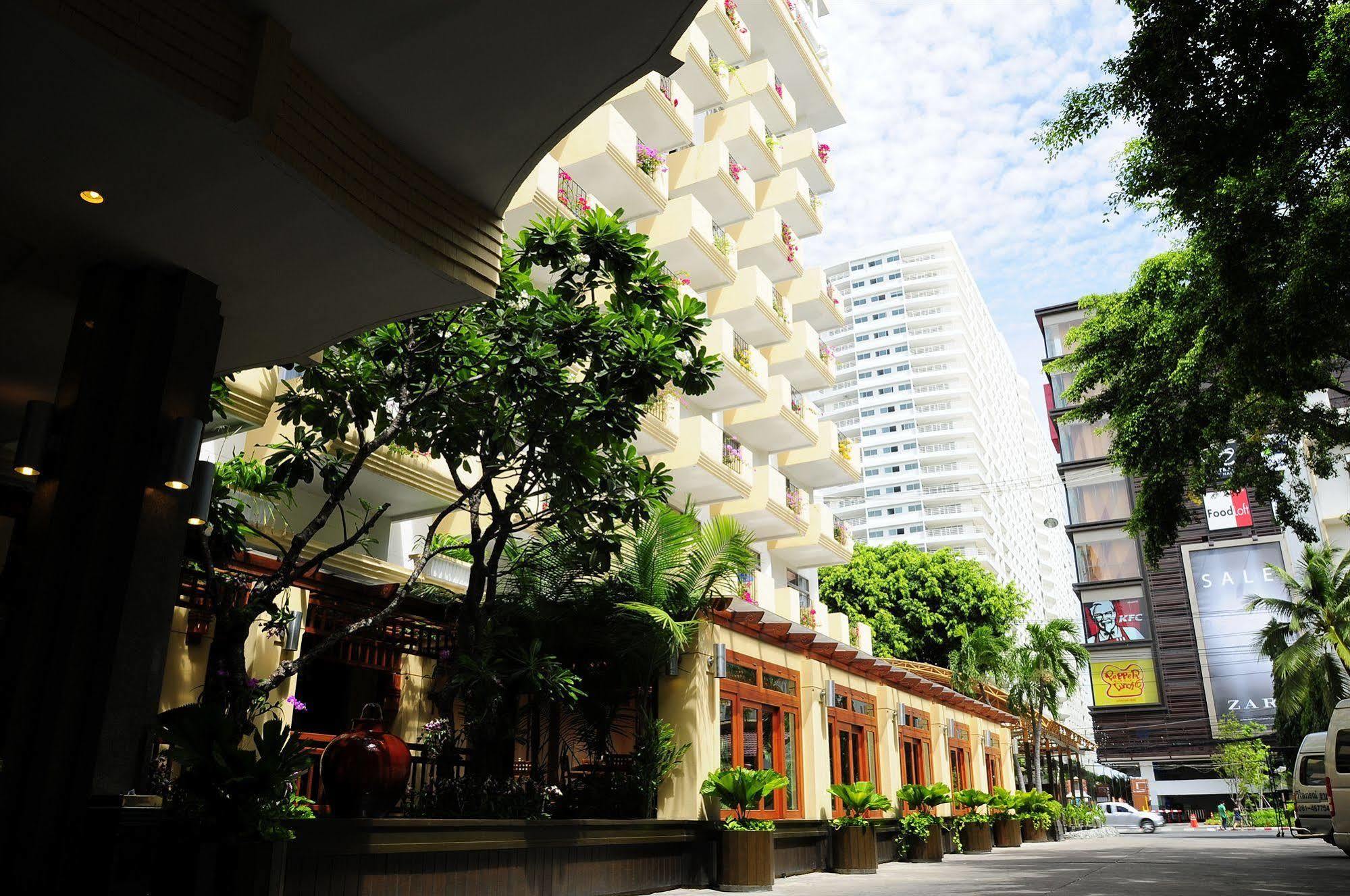 Golden Beach Hotel Pattaya Exterior foto